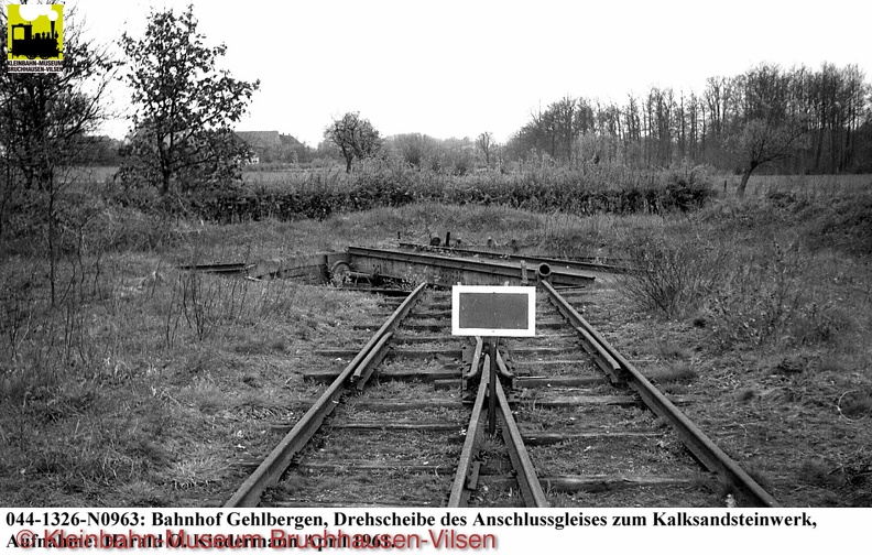 044-1326-N0963,Bf-Gehlbergen,Drehscheibe,Aufn-HOK-April-1961.jpg