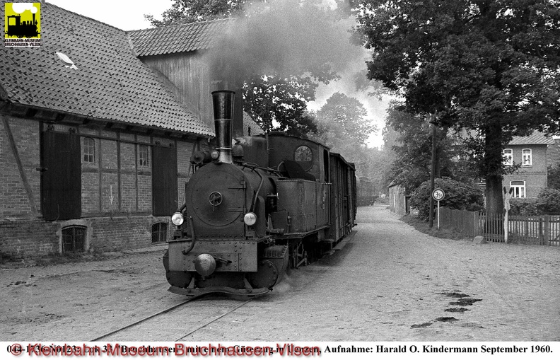 044-1736-N0123,Lok33_Bruchhausen_m-Gz,Uenzen,Aufn-HOK-Sept-1960.jpg