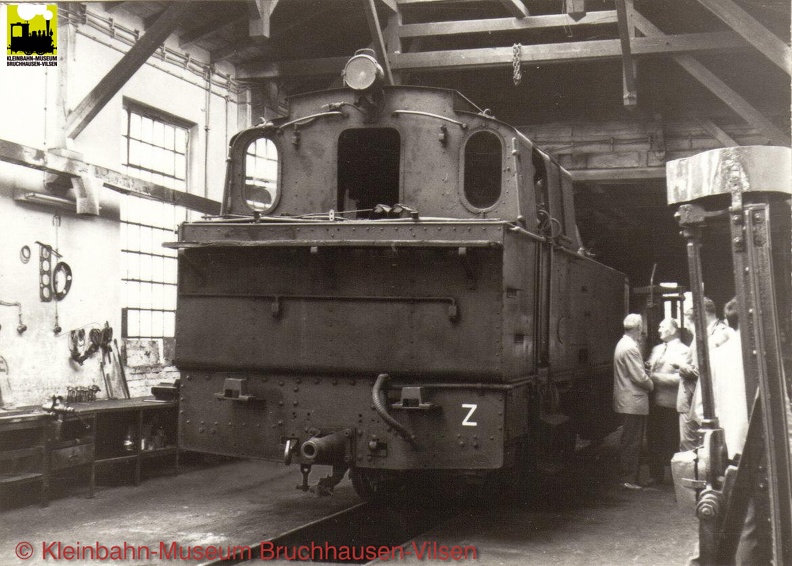 096-022,Lok-56,Z-gestellt-im-Loksch-Braunlage,Aufn-W-Rabe-06-08-1960.jpg