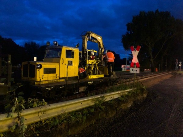 119 Foto Konrad M.<br />In der Abenddämmerung laden wir auf und kommen, wieder mal, (viel zu) spät in Vilsen an.