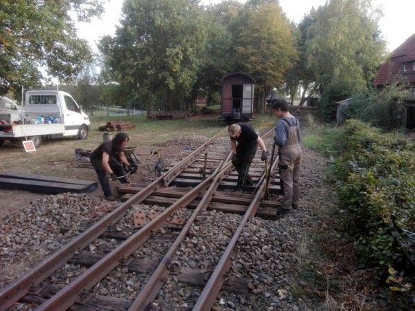 2018-10-08; Museumseisenbahn Gleisbau 004.jpg