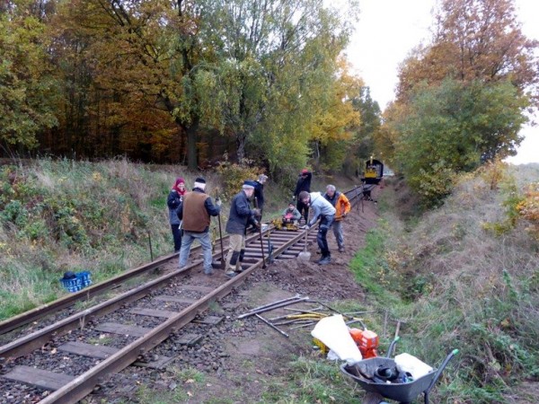 2018-11-10; Museumseisenbahn Gleisbau 014.JPG